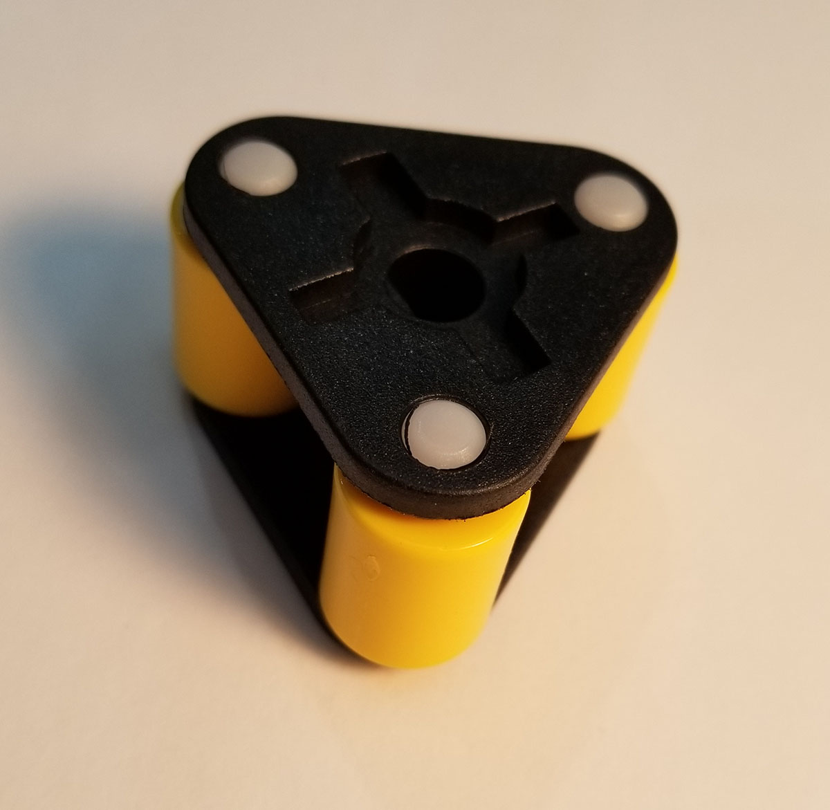 (image for) Knight 3-Lobe Roller Assembly Yellow Rollers (T-50) 7503450